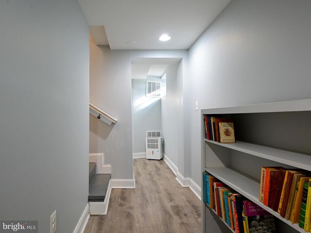 601 N OVERLOOK DR, Alexandria, VA 22305