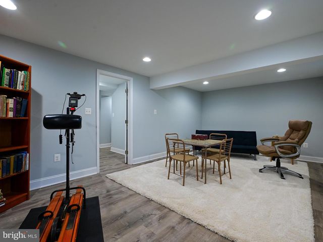 601 N OVERLOOK DR, Alexandria, VA 22305