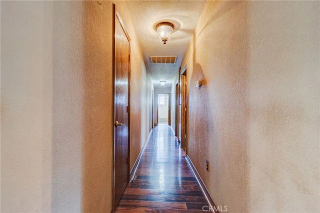 16385 Kamana Court, Apple Valley, CA 92307