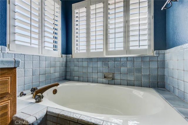 16385 Kamana Court, Apple Valley, CA 92307