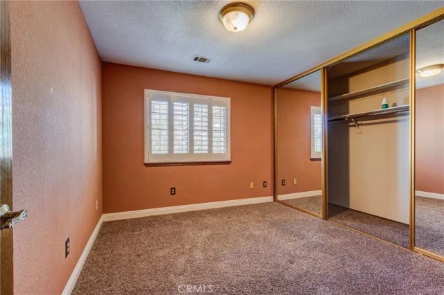 16385 Kamana Court, Apple Valley, CA 92307