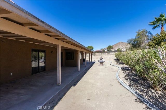 16385 Kamana Court, Apple Valley, CA 92307