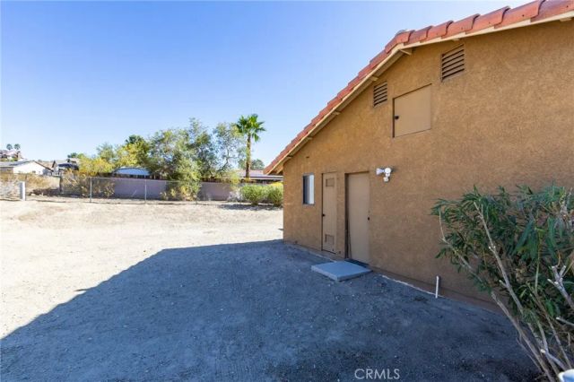 16385 Kamana Court, Apple Valley, CA 92307