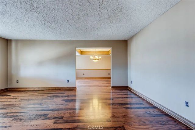 16385 Kamana Court, Apple Valley, CA 92307