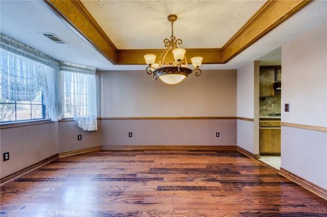 16385 Kamana Court, Apple Valley, CA 92307