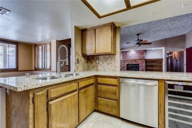 16385 Kamana Court, Apple Valley, CA 92307