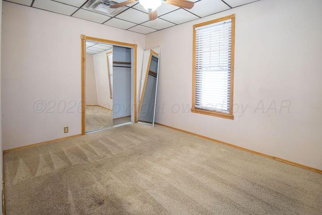 506 Olive Avenue, Dalhart, TX 79022