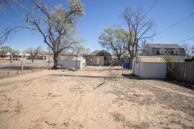 506 Olive Avenue, Dalhart, TX 79022