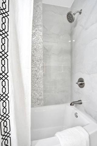 2881 NW 98th Way, Coral Springs, FL 33065