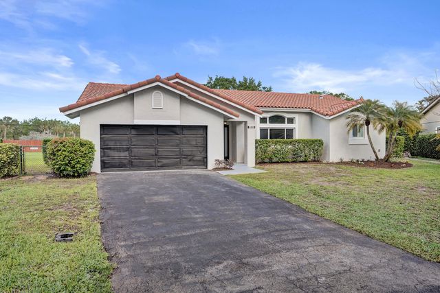 2881 NW 98th Way, Coral Springs, FL 33065