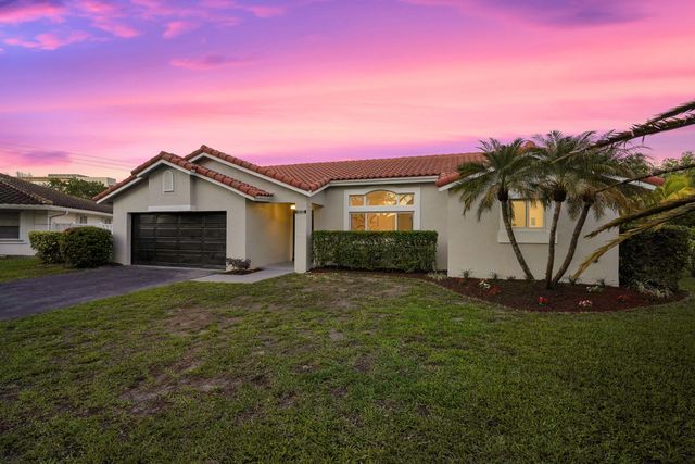 2881 NW 98th Way, Coral Springs, FL 33065