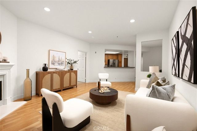 501 E Del Mar Boulevard 109, Pasadena, CA 91101