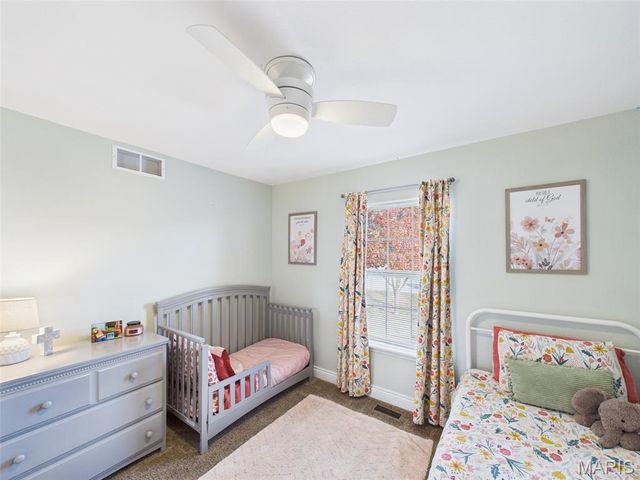 109 Ash Court, St Robert, MO 65584