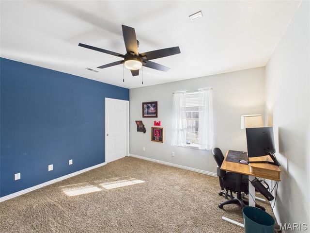 109 Ash Court, St Robert, MO 65584