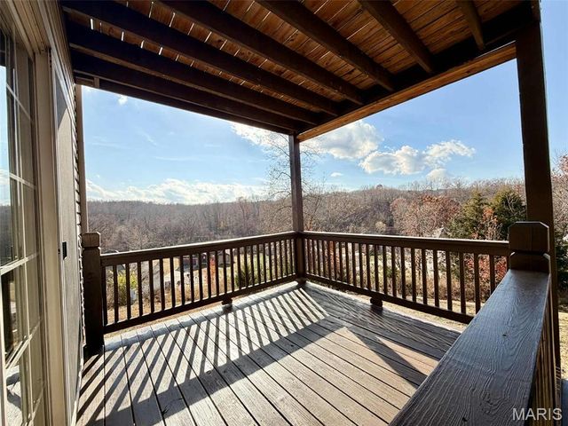 109 Ash Court, St Robert, MO 65584