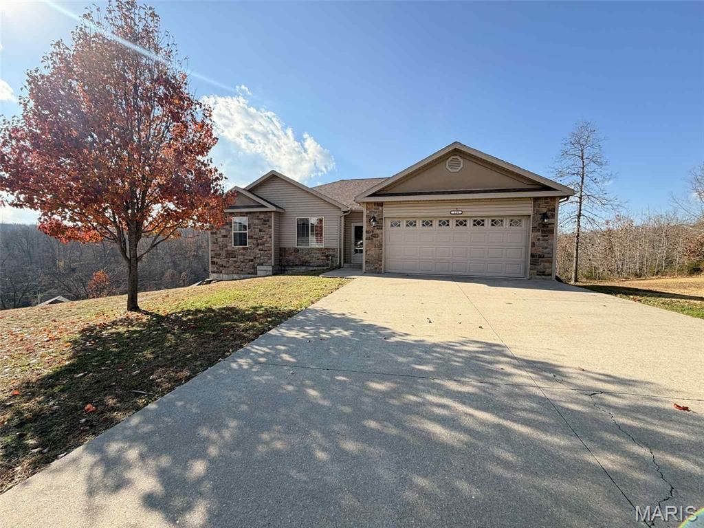 109 Ash Court, St Robert, MO 65584