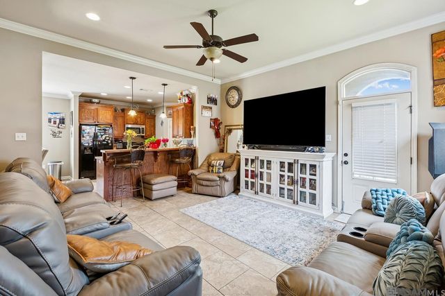 40300 Creek Bend Dr, Gonzales, LA 70737