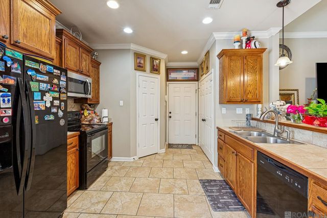 40300 Creek Bend Dr, Gonzales, LA 70737