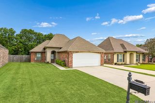 40300 Creek Bend Dr, Gonzales, LA 70737