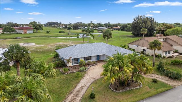 8 Forest Park Drive, Vero Beach, FL 32962