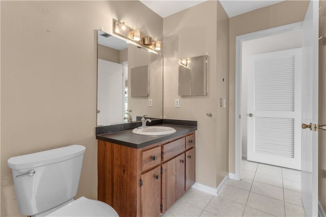 8 Forest Park Drive, Vero Beach, FL 32962