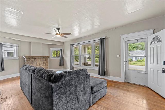 535 N Washington Street, Nevada, MO 64772