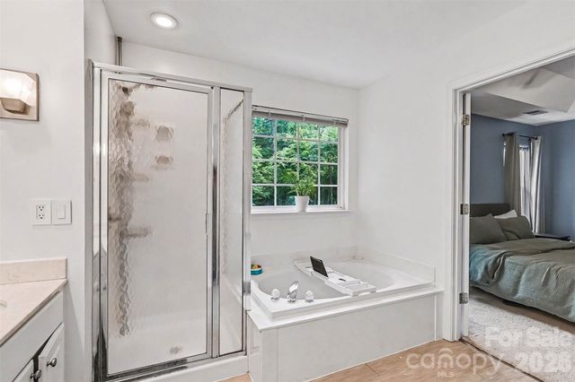 6752 Allness Glen Lane, Charlotte, NC 28269
