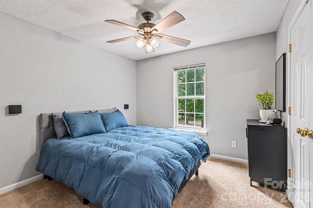 6752 Allness Glen Lane, Charlotte, NC 28269