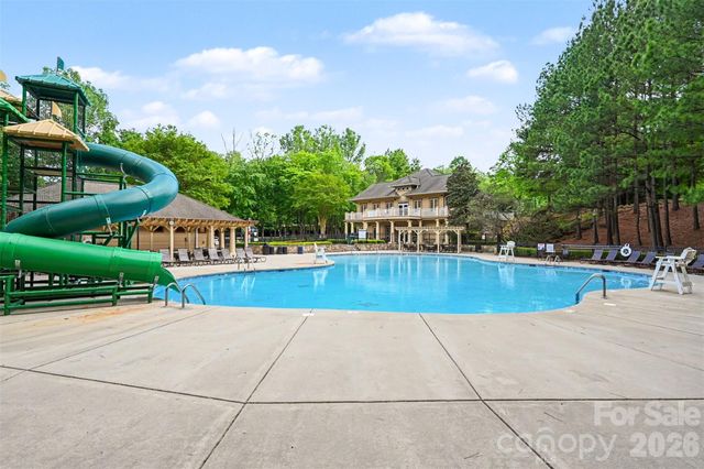 6752 Allness Glen Lane, Charlotte, NC 28269