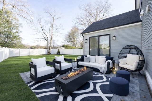 6 Ambler Court, Natick, MA 01760