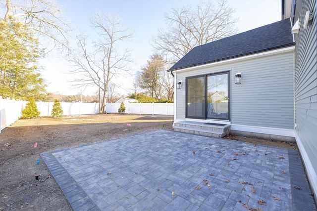 6 Ambler Court, Natick, MA 01760
