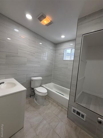 6653 Sparta Street, Detroit, MI 48210