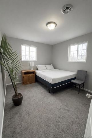 6653 Sparta Street, Detroit, MI 48210