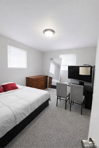 6653 Sparta Street, Detroit, MI 48210