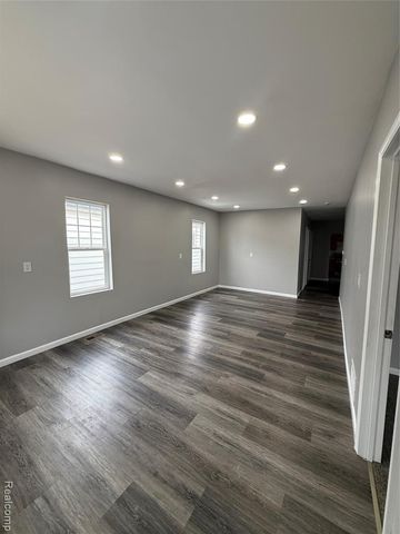 6653 Sparta Street, Detroit, MI 48210