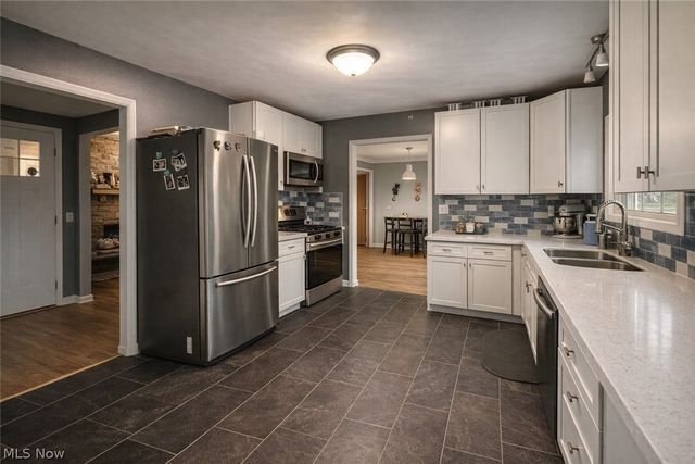 940 Treelane Drive, Ashtabula, OH 44004