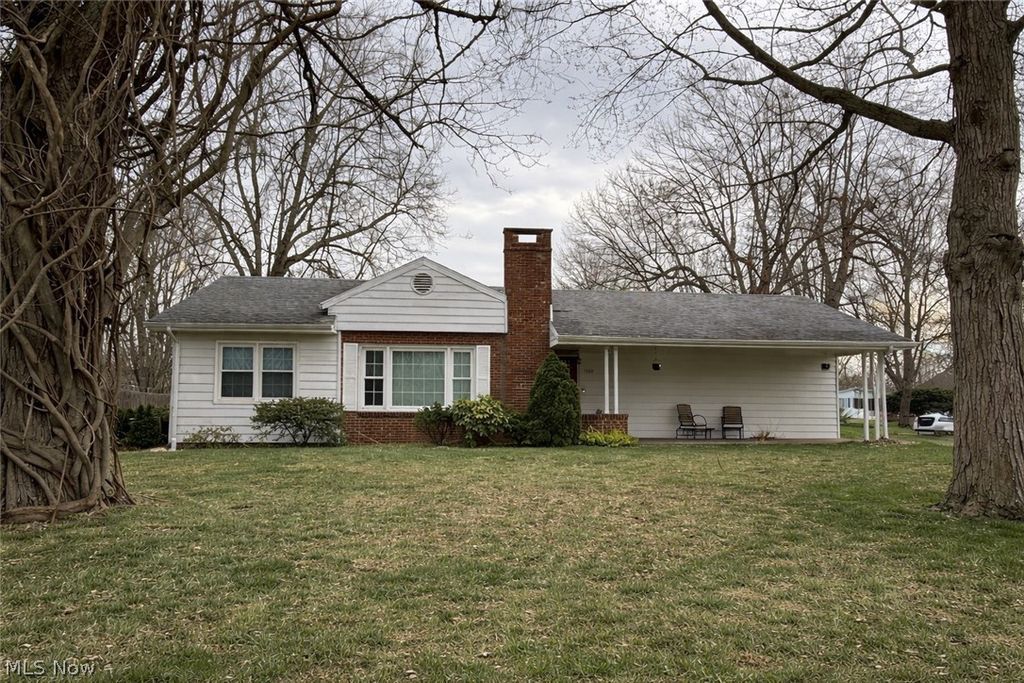 940 Treelane Drive, Ashtabula, OH 44004