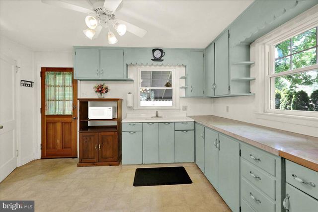 4306 5TH AVE, Temple, PA 19560