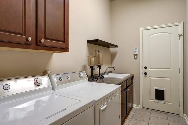 2440 Deerwood Drive, Little Elm, TX 75068