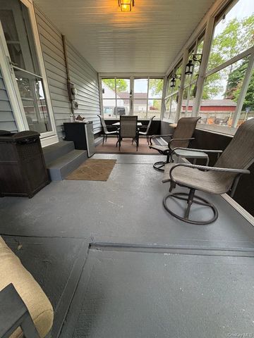 388 1st Avenue, Bayport, NY 11705