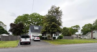 388 1st Avenue, Bayport, NY 11705