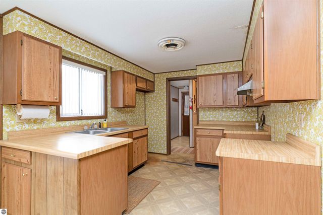 503 Cedar Street, Elk Rapids, MI 49629