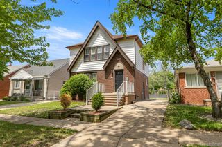 1056 Stewart Avenue, Lincoln Park, MI 48146