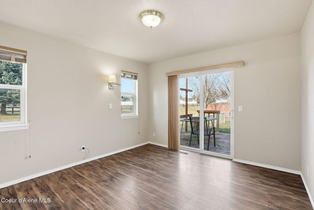 806 W Yarrow Ct, Post Falls, ID 83854