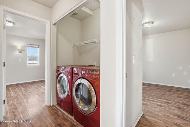 806 W Yarrow Ct, Post Falls, ID 83854