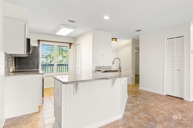 4723 PORT SIDE Lane 101, Gulf Shores, AL 36542