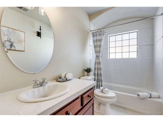 707 S Fillmore St, Denver, CO 80209