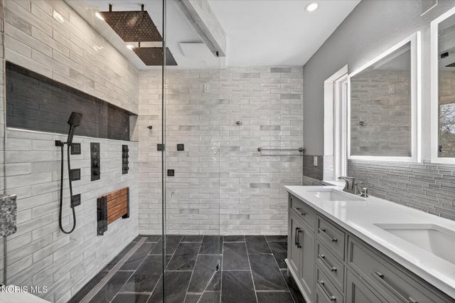 4545 Indian Road, Ottawa Hills, OH 43615
