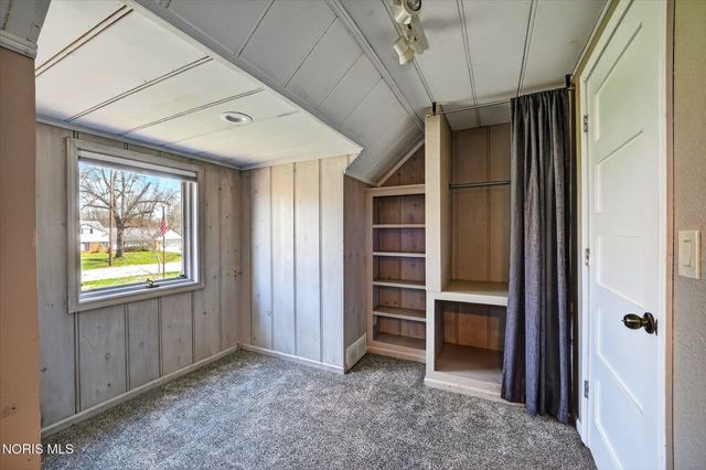 4545 Indian Road, Ottawa Hills, OH 43615