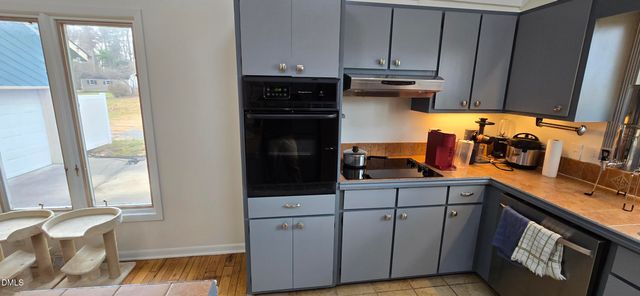 1231 Shamrock Drive, Burlington, NC 27215